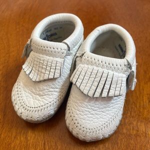 Minnetonka baby booties